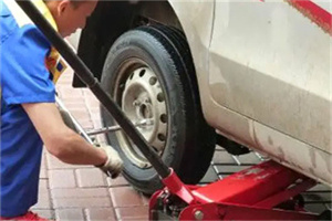 集安附近拖车24小时服务热线电话